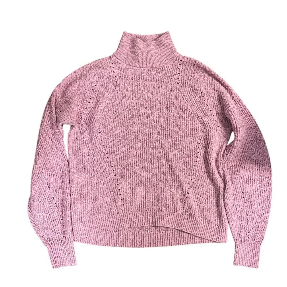 Ann Taylor Long Sleeve Turtleneck Wool blend Sweater, Medium. Light pink purple